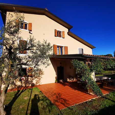 Casa Ghirlanda Con Piscina E Campo Da Tennis Лацизе Экстерьер фото