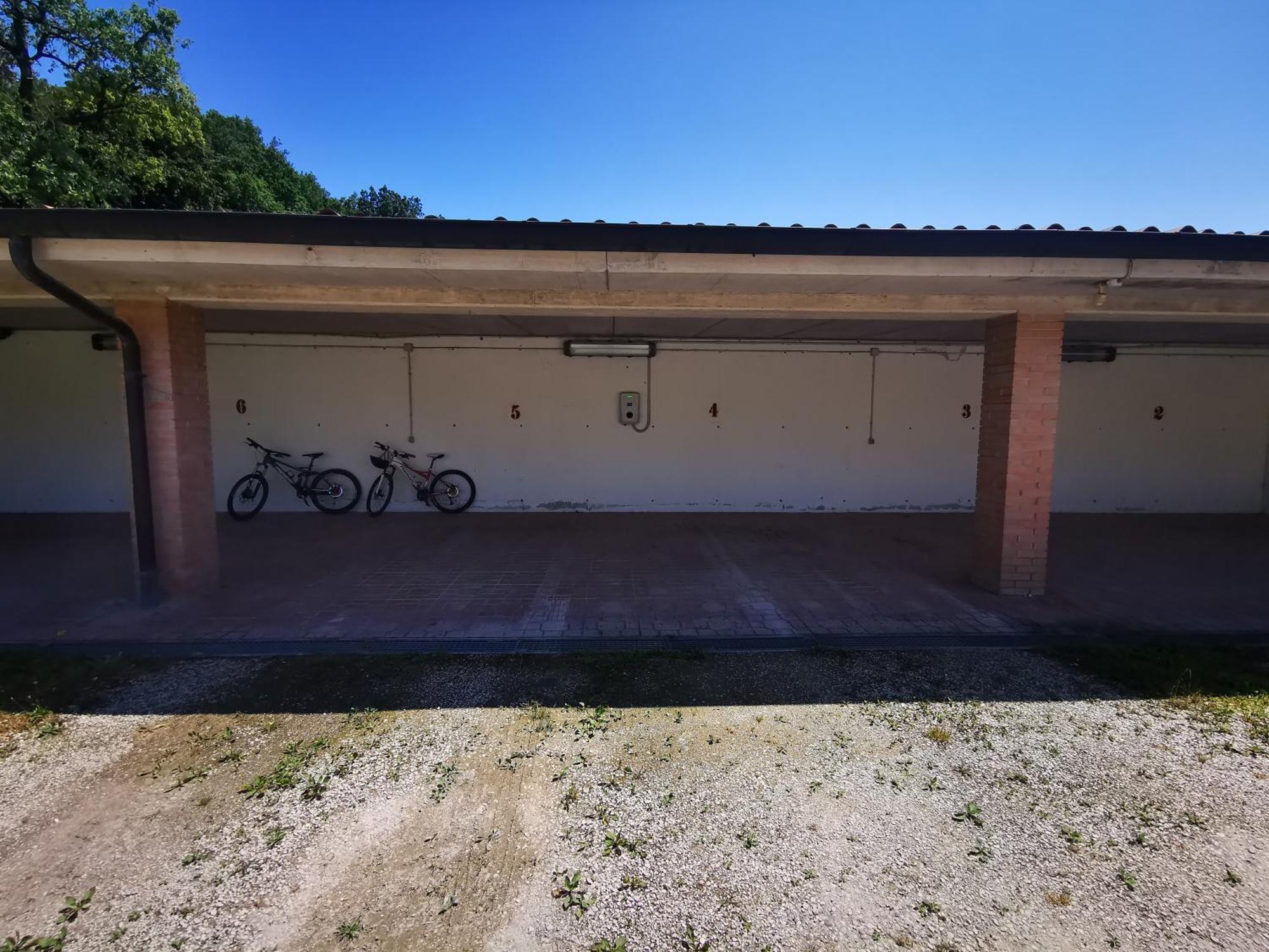 Casa Ghirlanda Con Piscina E Campo Da Tennis Лацизе Экстерьер фото