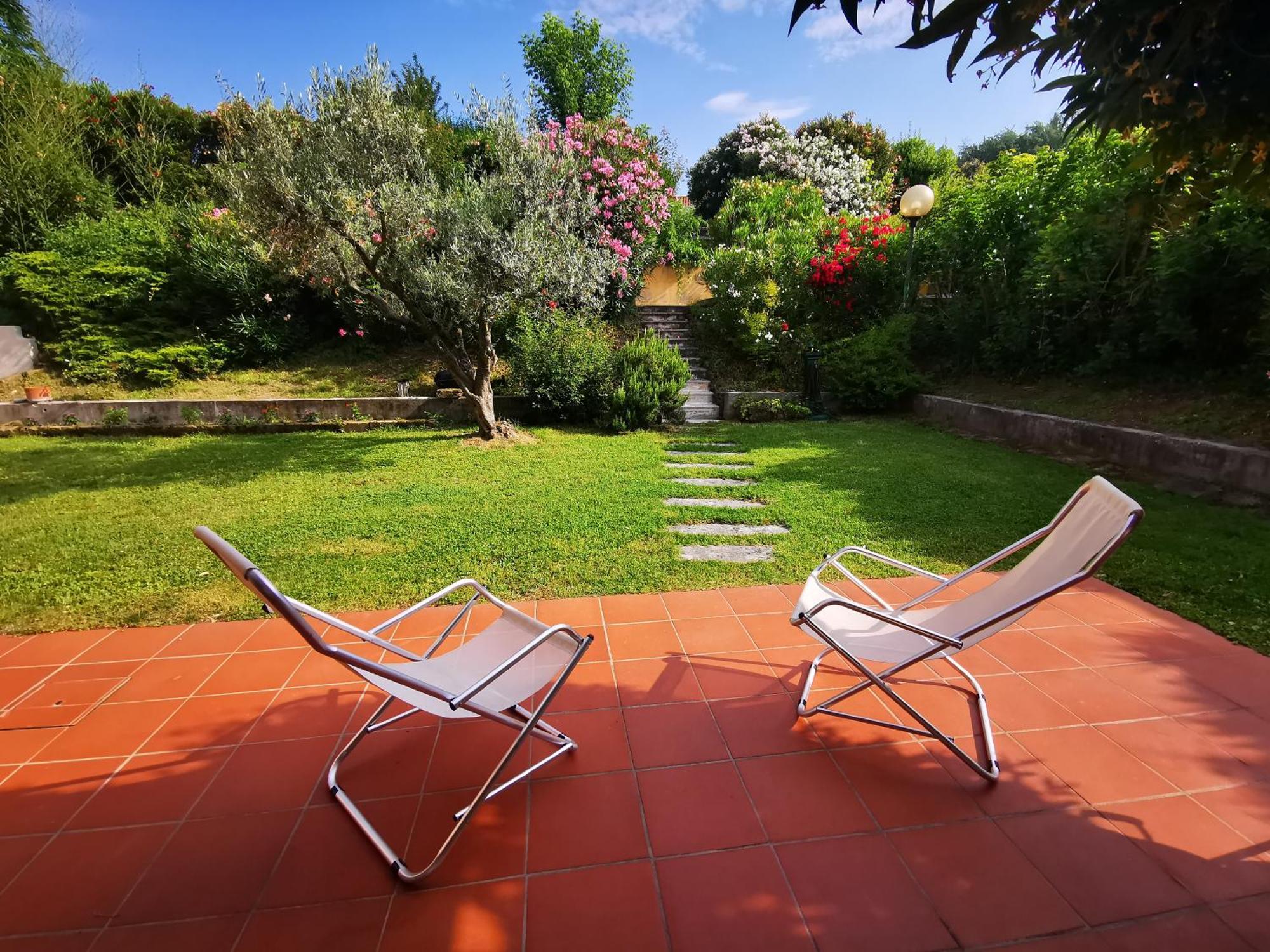 Casa Ghirlanda Con Piscina E Campo Da Tennis Лацизе Экстерьер фото